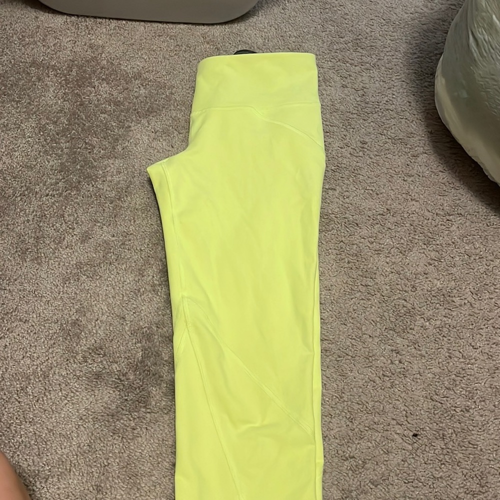 Under Armour Yoga Capris